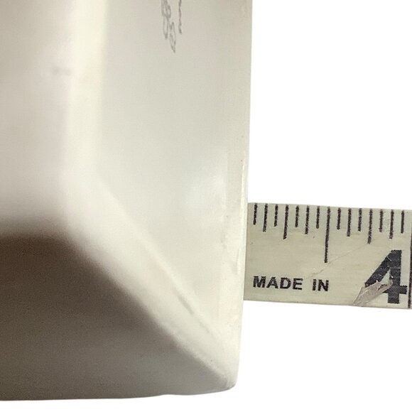 Hugo Guinness For J.Crew Ceramic Trinket Box With Gold "Me" Design - Picture 4 of 7